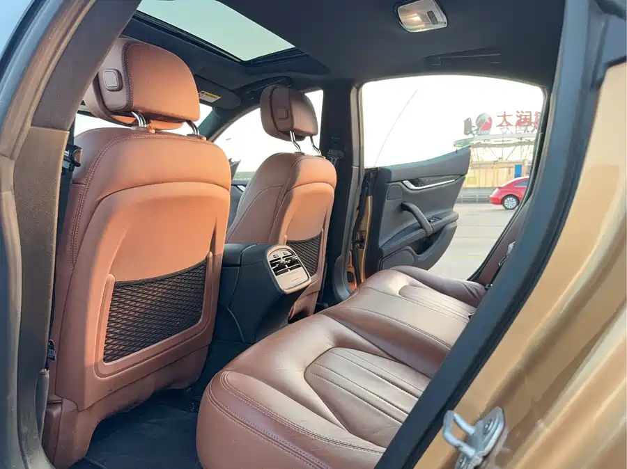 Maserati Ghibli 2018 Бензин