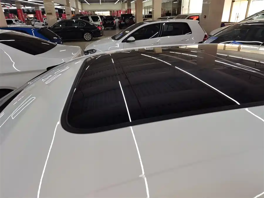 Audi A4L 2023 Бензин