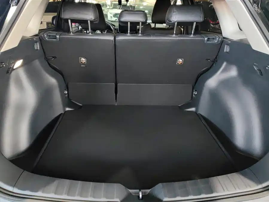 Toyota Frontlander 2023 Бензин