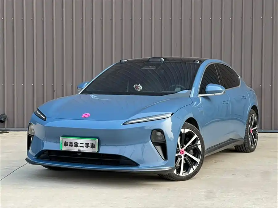 NIO ET5 2023 Электрический
