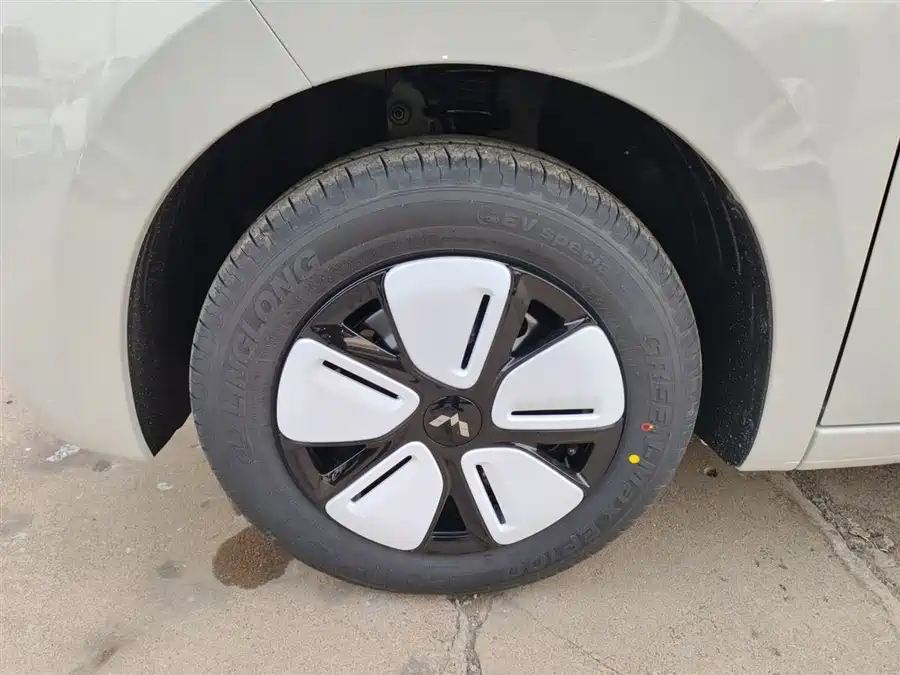 Wuling Hongguang MINI EV 2025 Электрический