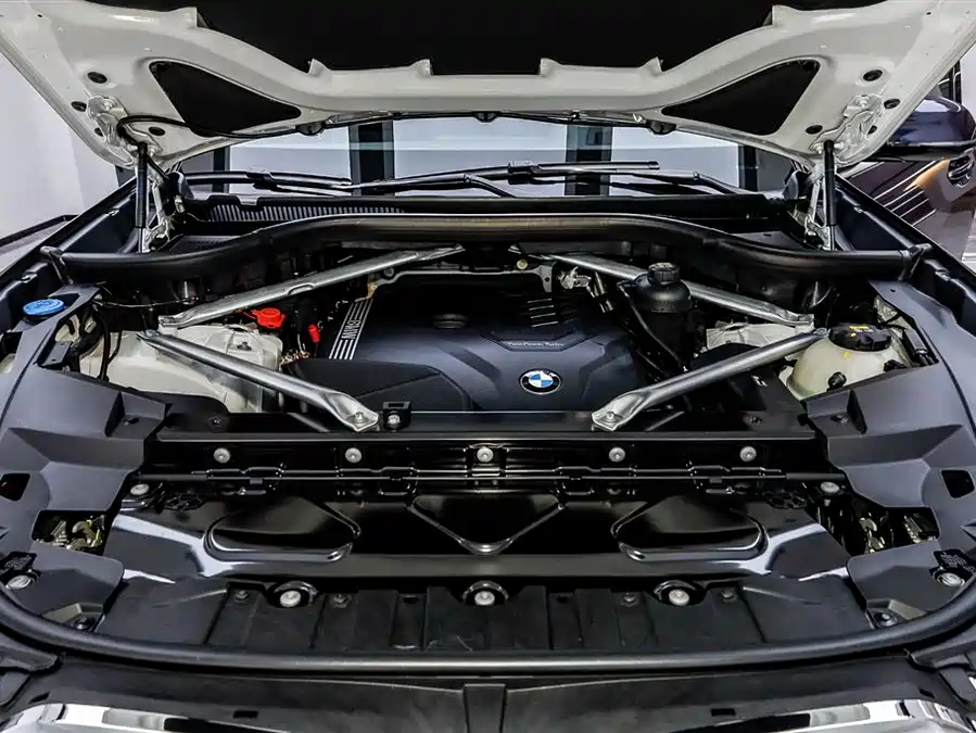 BMW X5 2023 Бензин