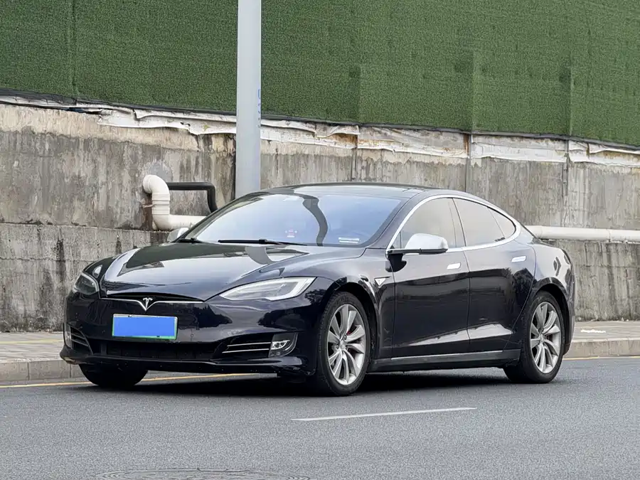 Tesla Model S 2014 Электрический
