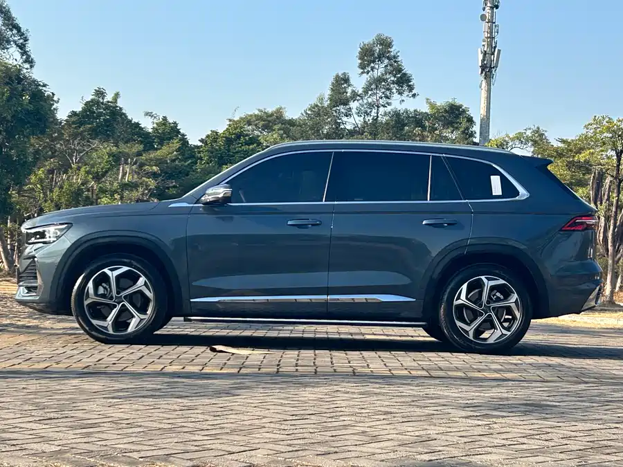 Geely Monjaro L 2022 Бензин