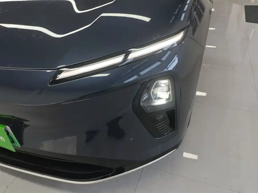 NIO ET9 2025 Электрический