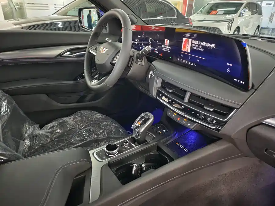 Cadillac CT5 2026 Бензин