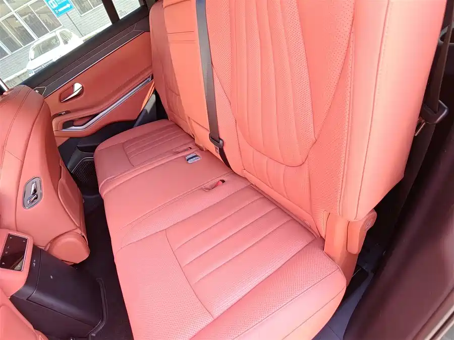 BYD Tang L 2025 Подключаемый гибрид