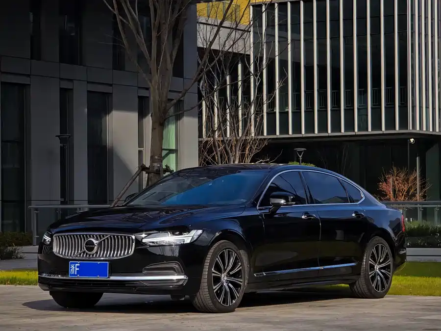 Volvo S90 2021 Гибрид