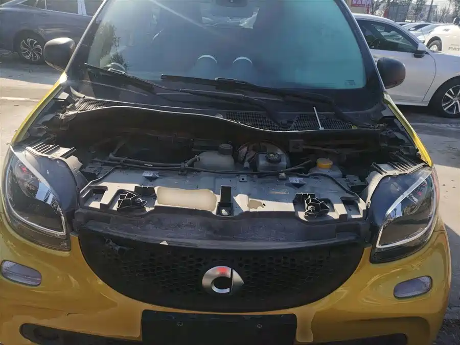 smart forfour 2018 Бензин