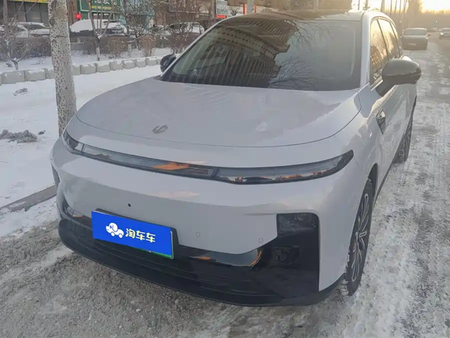 Leapmotor B10 2025 Электрический