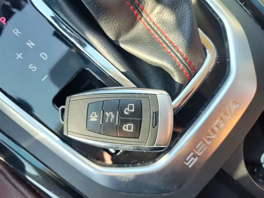 BAIC Motor Beijing Zhixing 2019 Бензин