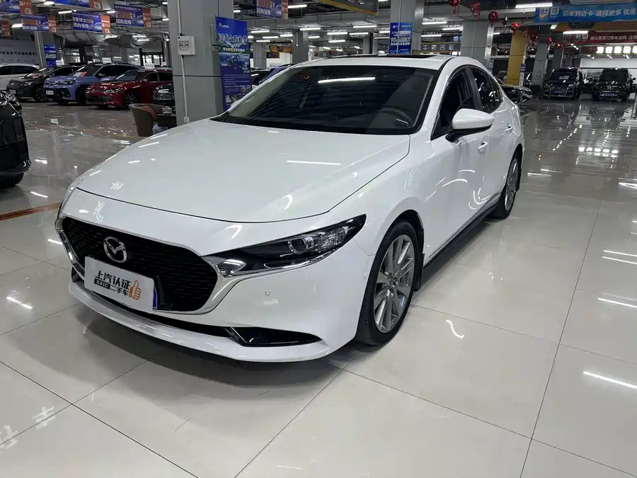 Mazda3 Axela 2021 Бензин