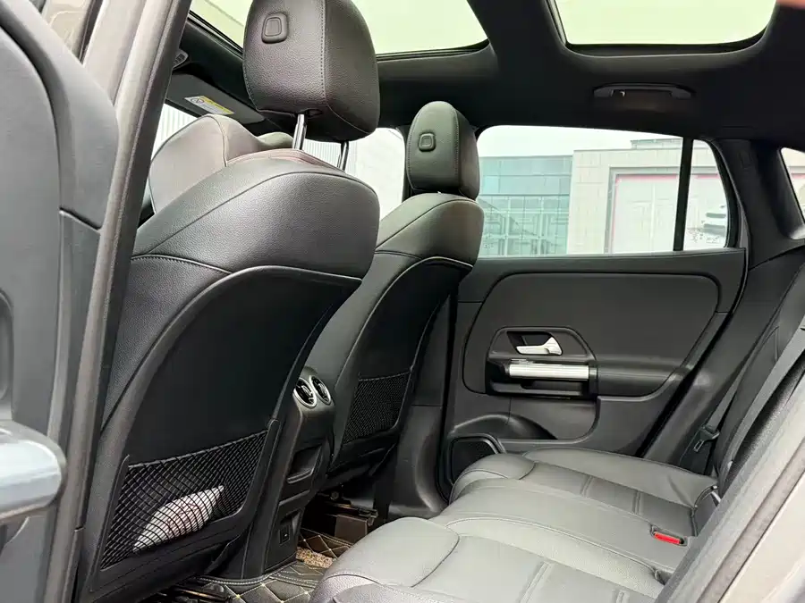 Mercedes-Benz GLA 2021 Бензин