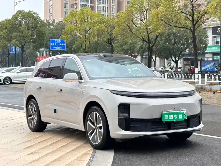 LI Auto LI L6 2025 Расширенный диапазон