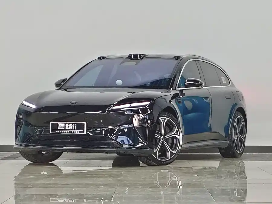 NIO ET5T 2024 Электрический