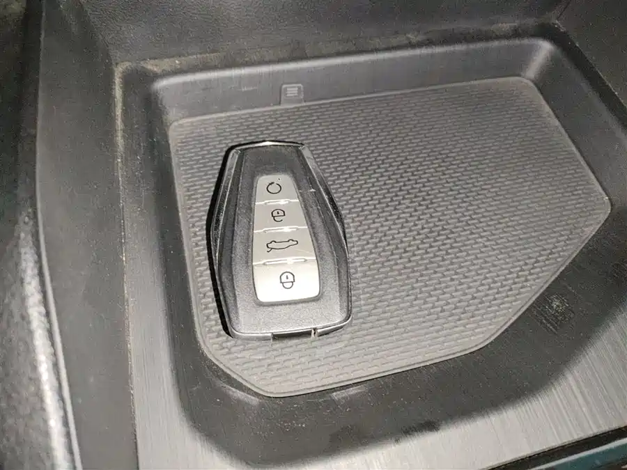 Geely Emgrand S 2021 Бензин