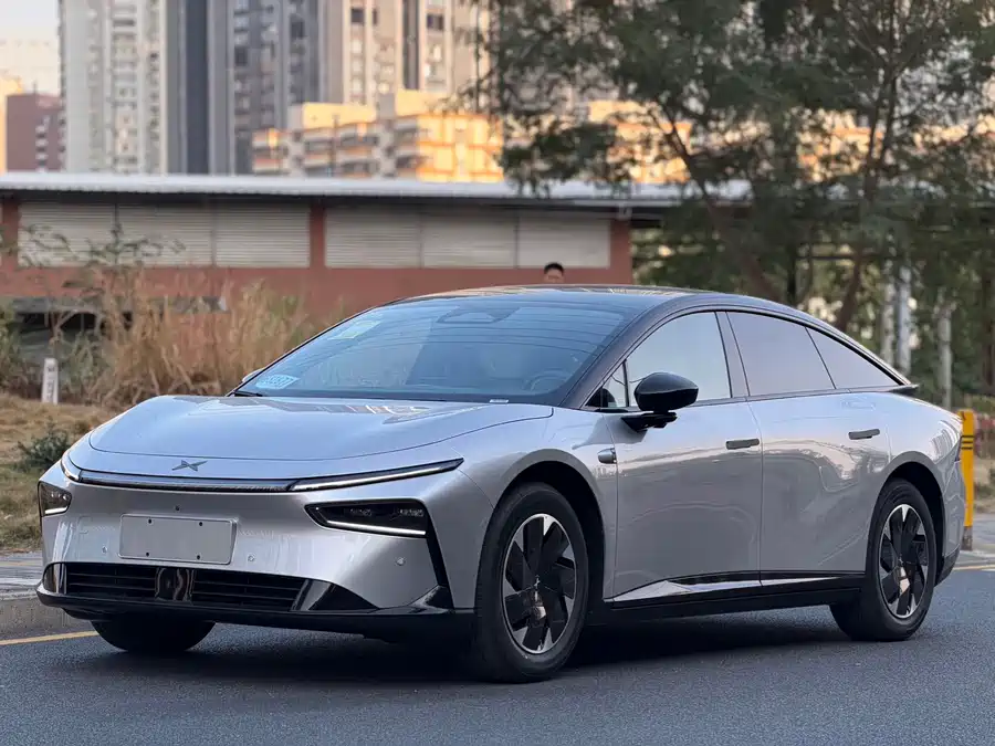 XPeng P7+ 2025 Электрический