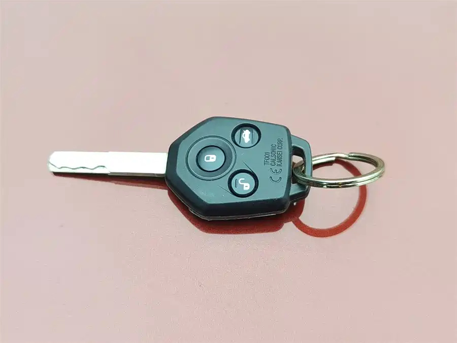 Subaru Forester 2012 Бензин