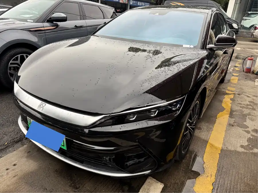 BYD Han 2022 Электрический