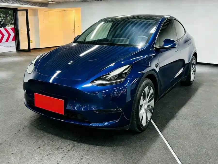 Tesla Model Y 2021 Электрический