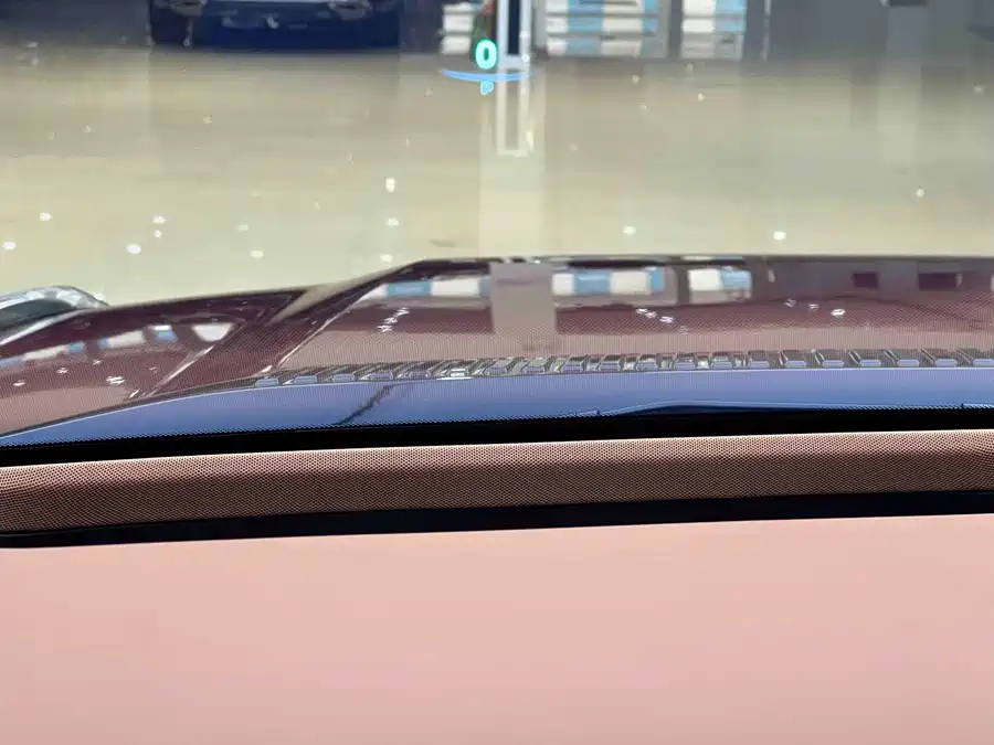 Yangwang U8 2024 Расширенный диапазон