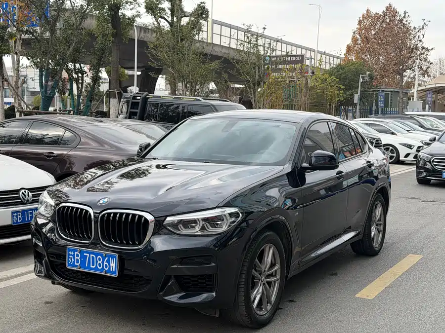 BMW X4 2021 Бензин