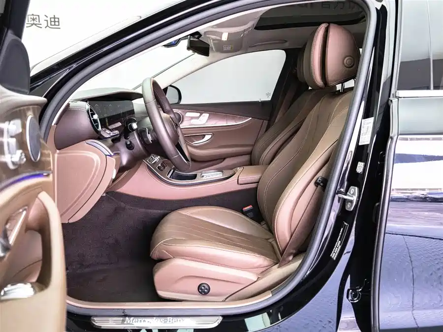 Mercedes-Benz E-Class 2023 Бензин