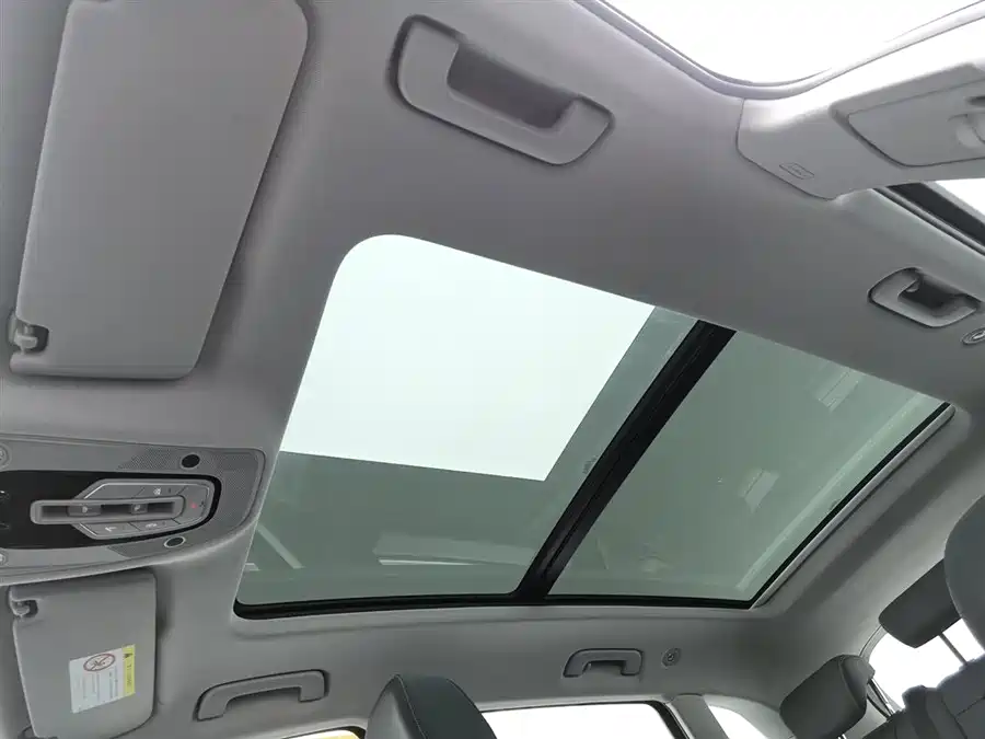 Audi Q5L 2023 Бензин