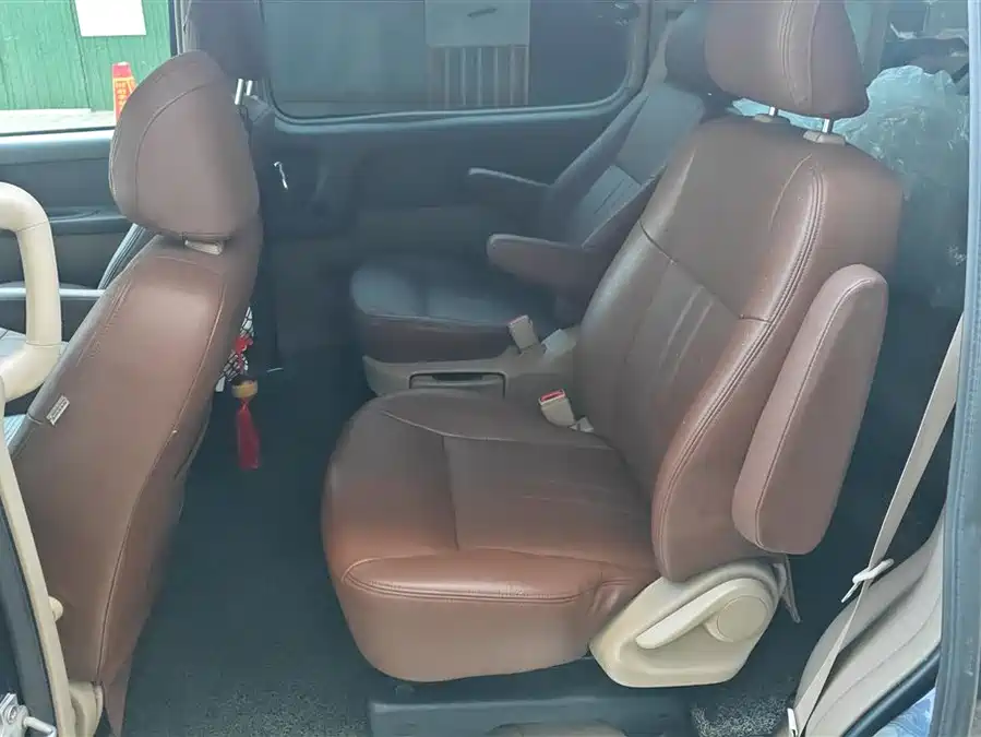 Buick GL8 2016 Бензин