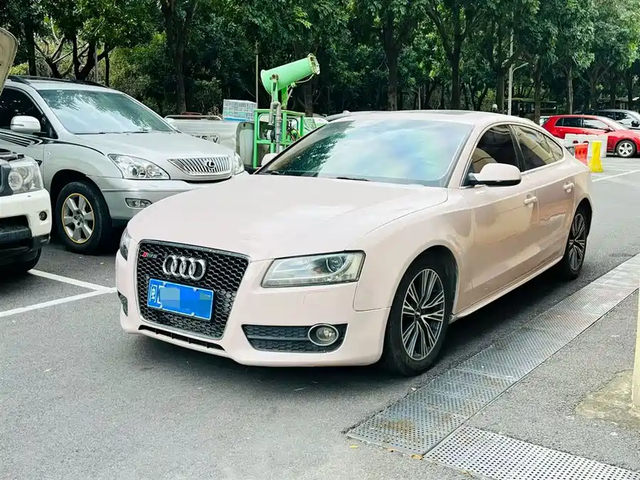 Audi A5 2011 Бензин