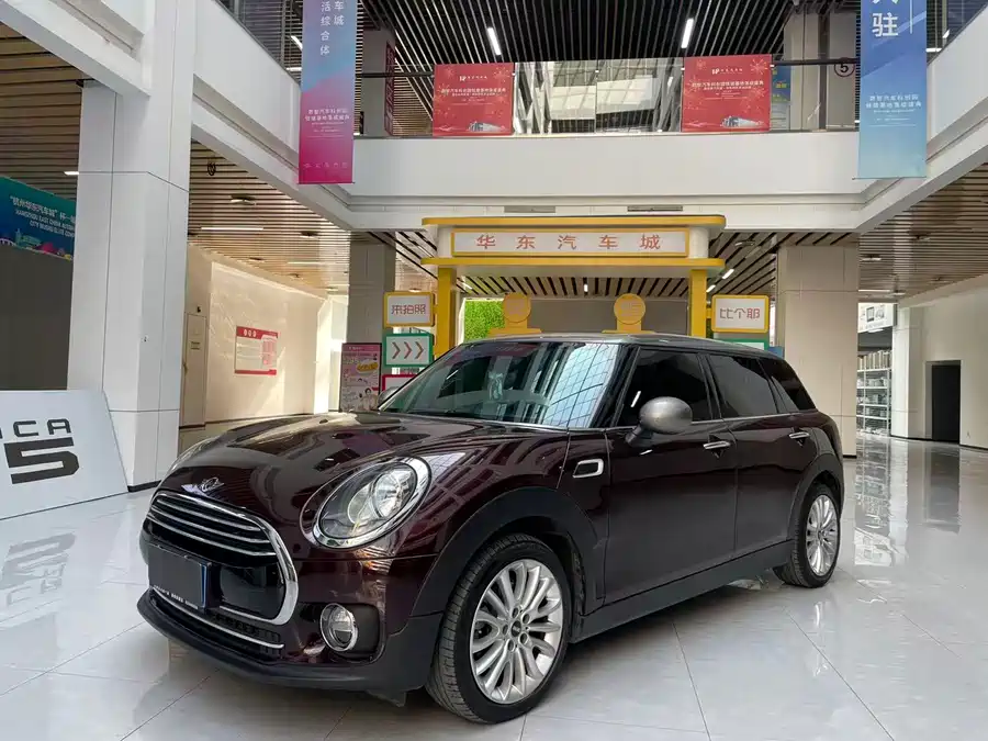 MINI CLUBMAN 2017 Бензин