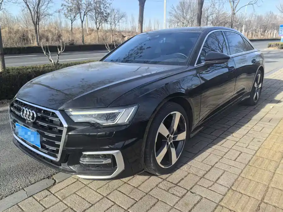 Audi A6L 2022 Бензин