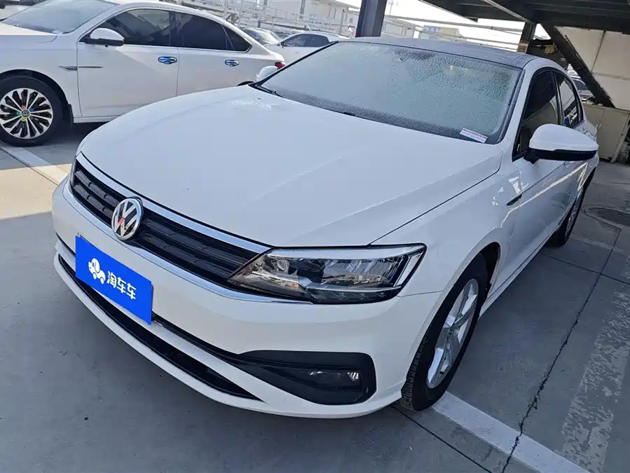 Volkswagen Lamando 2019 Бензин