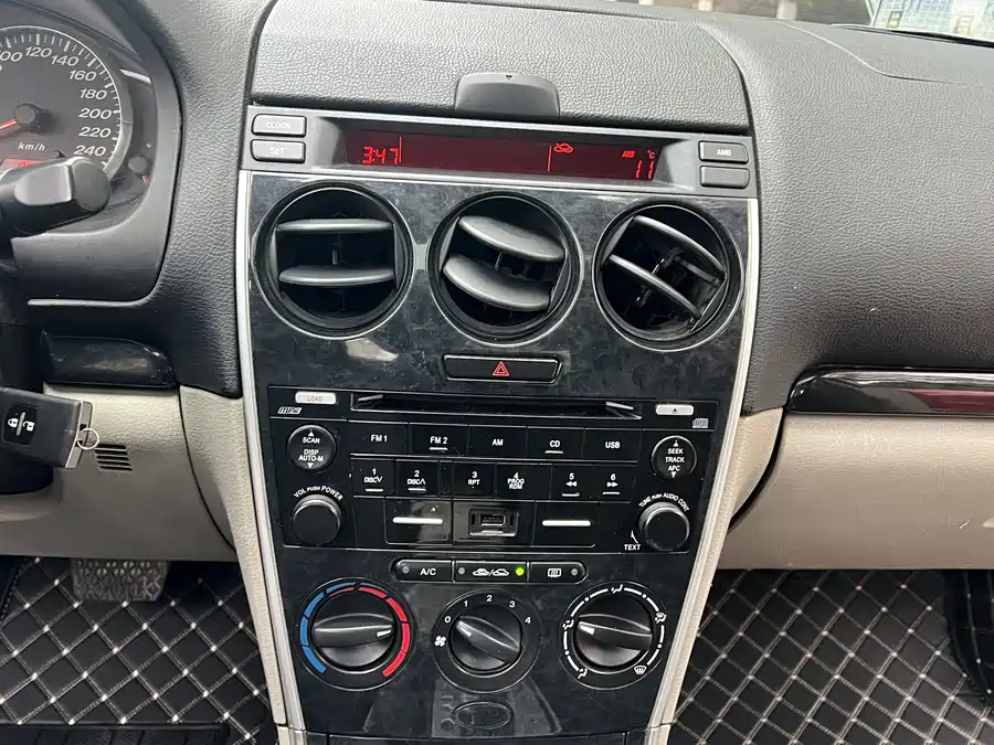 Mazda 6 2013 Бензин