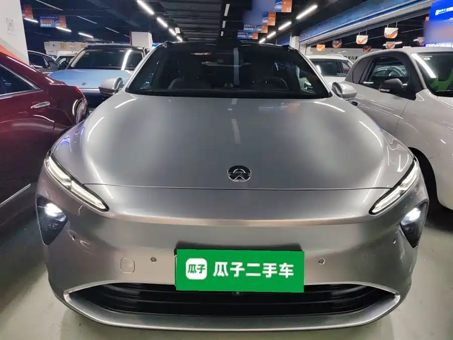 NIO ET7 2024 Электрический