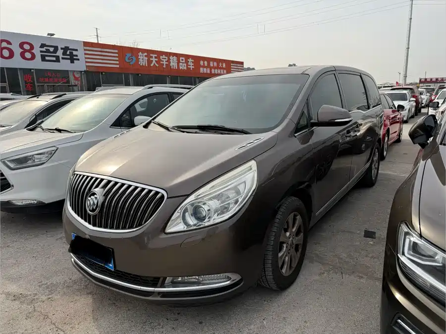 Buick GL8 2015 Бензин